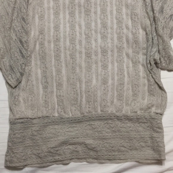 Cream Lace Top - Picture 2 of 2